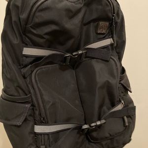 LULULEMON ‘Blissful’ Multi Pocket Yoga Lap Top Gym Hiking Camping Backpack EUC!